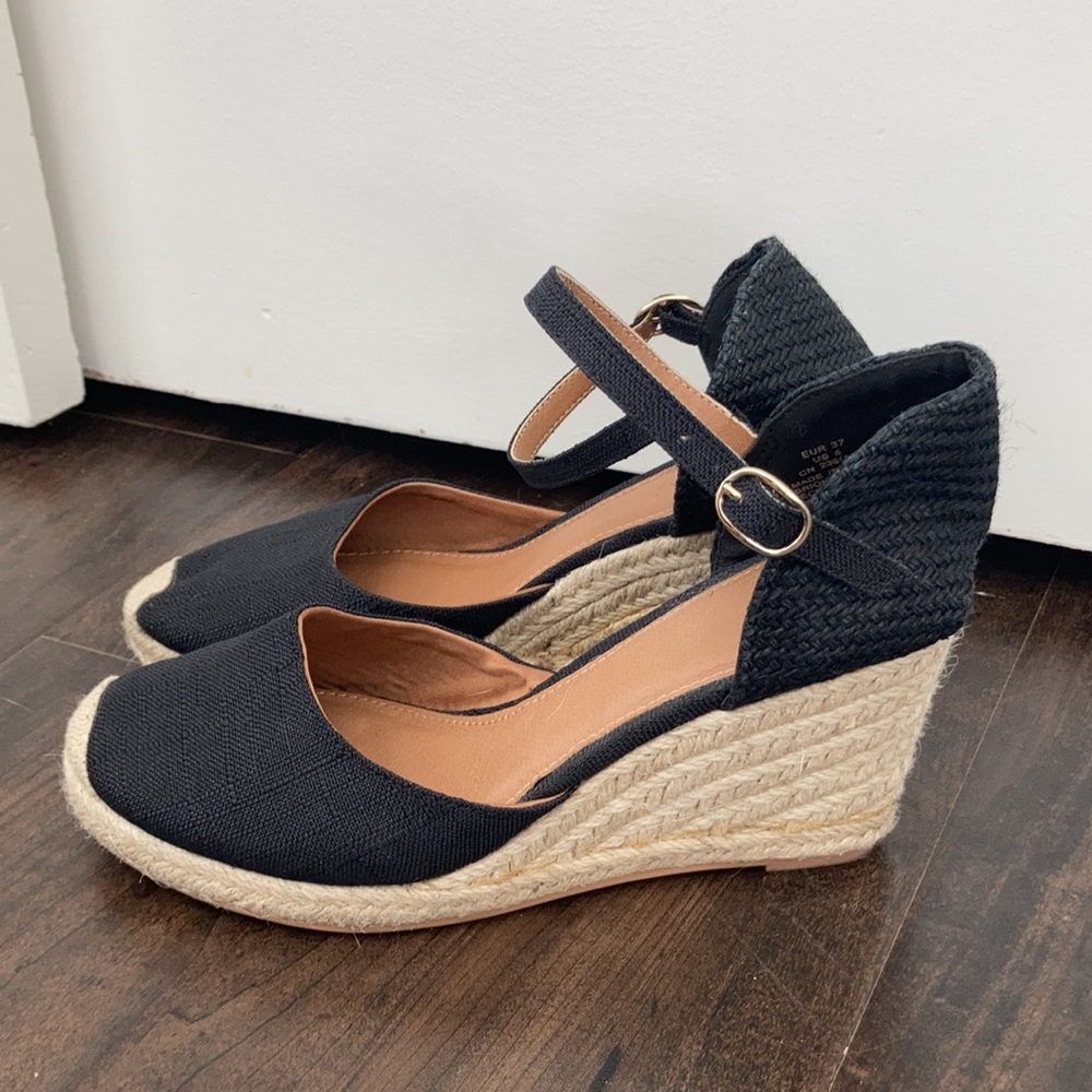 H&M Black Canvas Espadrille Wedge Sandals with Natural Rope Trim - Picture 2 of 4